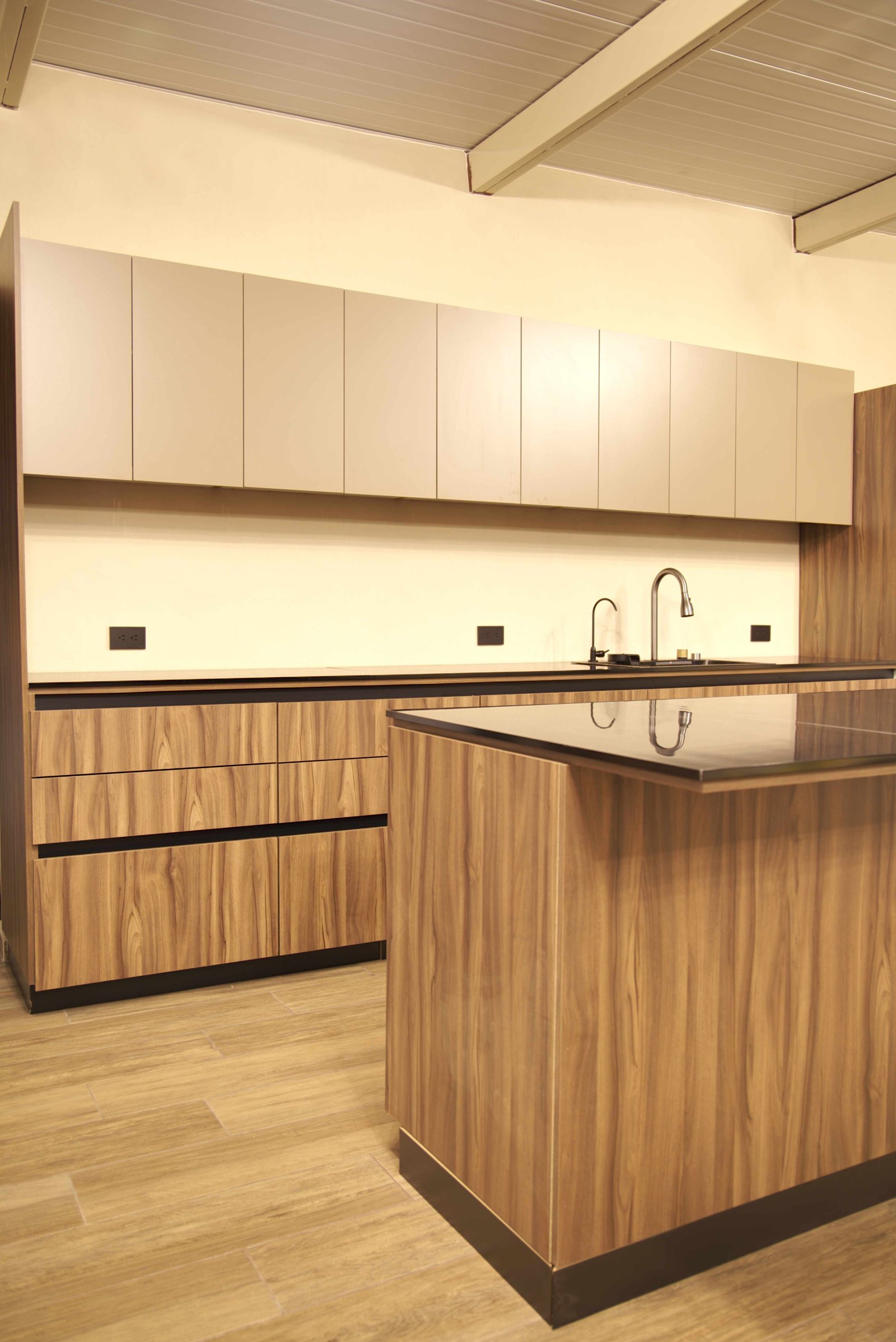 Contemporary kitchen San Miguel de Allende